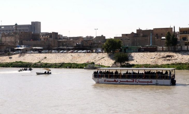 Fundoset trageti në Tigris, 70 persona humbin jetën