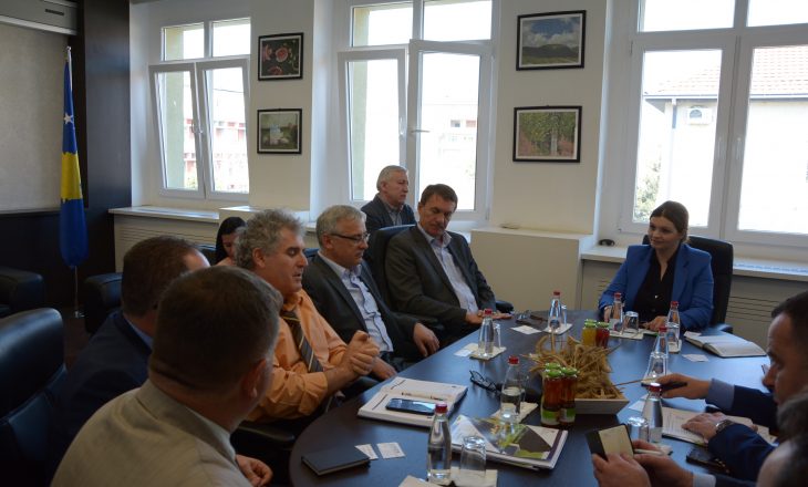 Ministria e Bujqësisë përkrahet nga ekspertët slloven për zhvillimin e sektorit të përpunimit të ushqimit në Kosovë