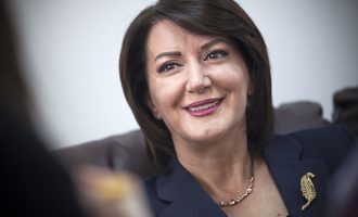 Latifi-Jahjagës: S’mund të shkosh paradite tek kirurgu për operacione e pasdite të bësh thirrje për barazinë gjinore