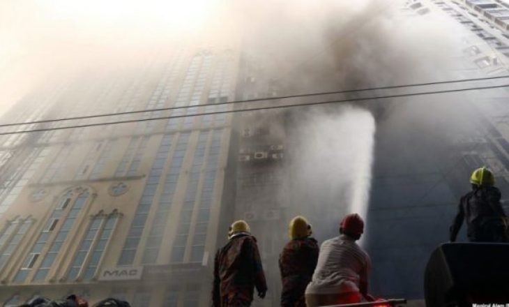 19 persona kanë vdekur nga zjarri në Bangladesh