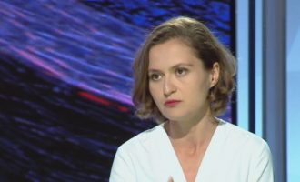 Besa Shahini reagon ndaj protestës së nxënësve në Tiranë