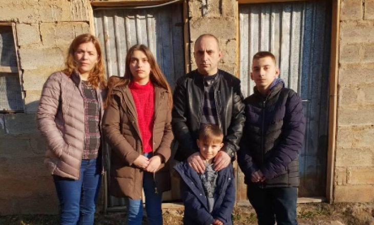 Familja kosovare deportohet nga Gjermania në Kosovë, policia ua theu derën e banesës