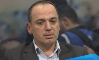 Mytaher Haskukës i vdes babai