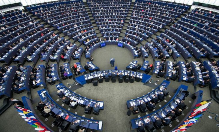 Parlamenti Evropian voton pro procesit për liberalizimin e vizave për Kosovën