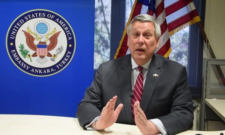 Edhe ambasadori amerikan kundër emërimit të “Ftyrës” në krye të Agjensisë së Pronës