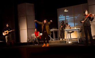 “As andej, as këndej” do të shfaqet në Teatrin Kombëtar të Kosovës