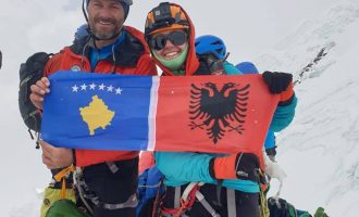 Alpinistët shqiptar, drejt majës më të lartë në botë