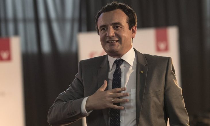 Albin Kurti: Koalicioni Vetëvendosje dhe LDK do ta shpëtonte Kosovën