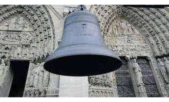 Vjedhet kambana e kishës, u dhurua nga Vatikani në vitin 1925