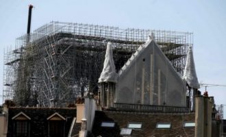 Notre-Dame rrezikohet edhe nga shiu