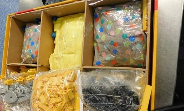 Kapen 83 kilogramë lëndë narkotike të fshehura në kuti Lego