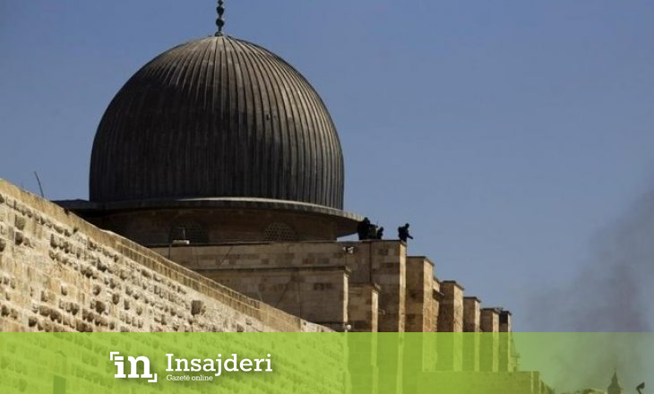 Në të njëjtën kohë me katedralen në Paris merr flakë edhe xhamia Al-Aksa në Jerusalem