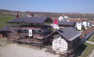 Kompleksi i 45 Tenderëve “Adem Jashari” – Qeveria e gatshme t’i falë edhe 500 mijë euro kompanisë sllovene