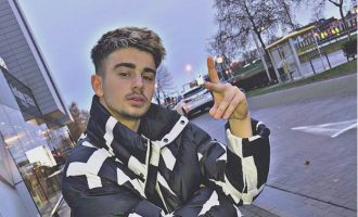 Edon Zhegrova nuk i ndahet ‘bukuroshes’ së re, publikon videon e radhës me të