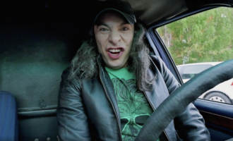 Mos e leni me ju ik skeçet e reja të Stupcave – Sapo doli “Gixha, Maki dhe Frizeri”