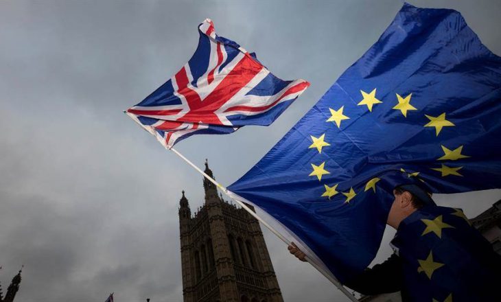 May do të kërkojë votim të ri për Brexitin në qershor