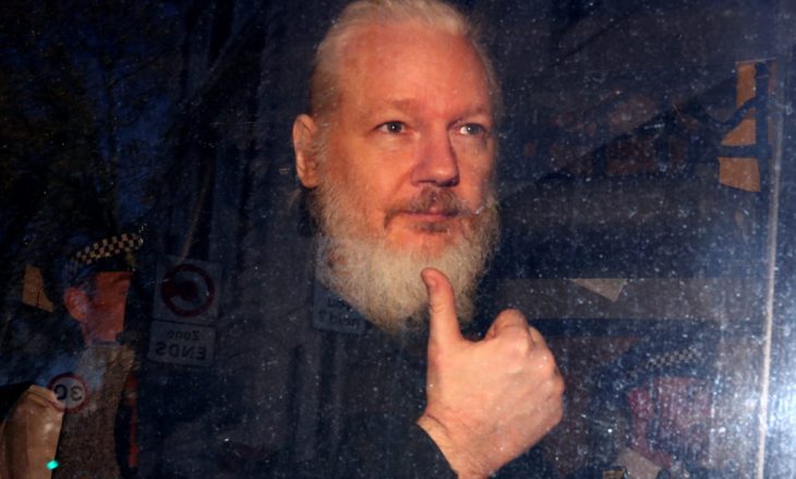 Julian Assange përballet me akuza të reja
