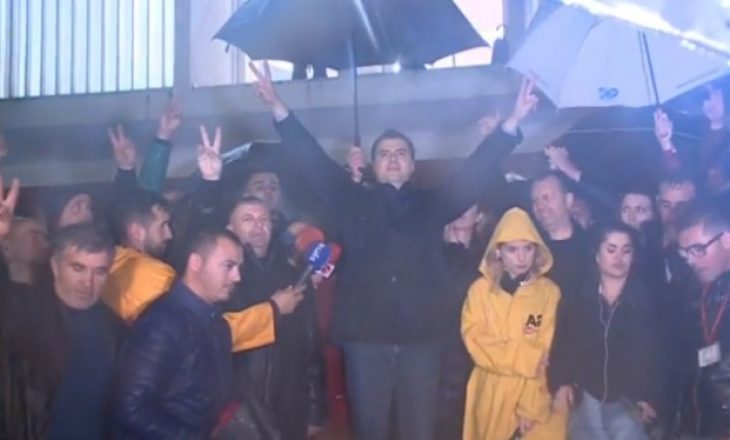 Përfundon protesta e opozitës, Basha: Nuk do të ndalemi