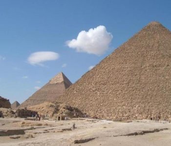 Çfarë fshihet në dhomën misterioze të piramidës në Giza