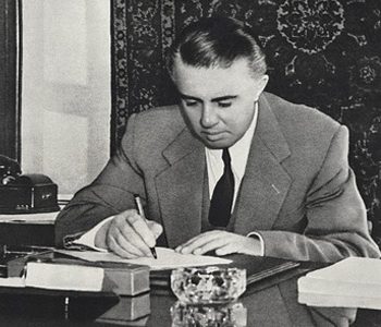 Dokumenti me emrat, Enver Hoxha: Si i pushkatuam 14 ballista e legalista