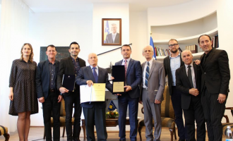 Rexhep Munishi merr Çmimin Kombëtar për Veprimtari Jetësore “Niketë Dardani”