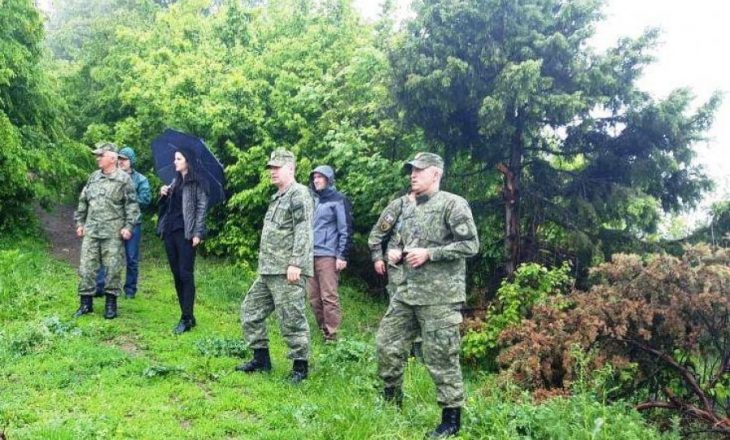 Ushtria e Kosovës ende nuk ka arritur ta kap ariun “problematik” të Prizrenit