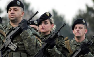 Ministria e Mbrojtjes hap konkurs për ushtarë të rinj në FSK