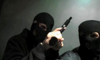 Kaçanik: E lidhin dhe e rrahin pronaren e shtëpisë, tre persona e marrin kasafortën dhe ikin