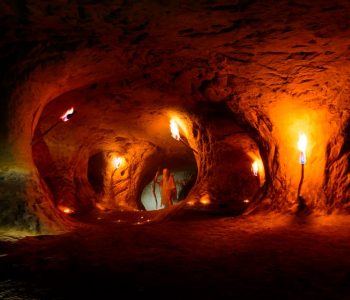 Kur historia përsëritet: Si e kishin vrarë shpellarët ilir shtrigën që vidhte fëmijë