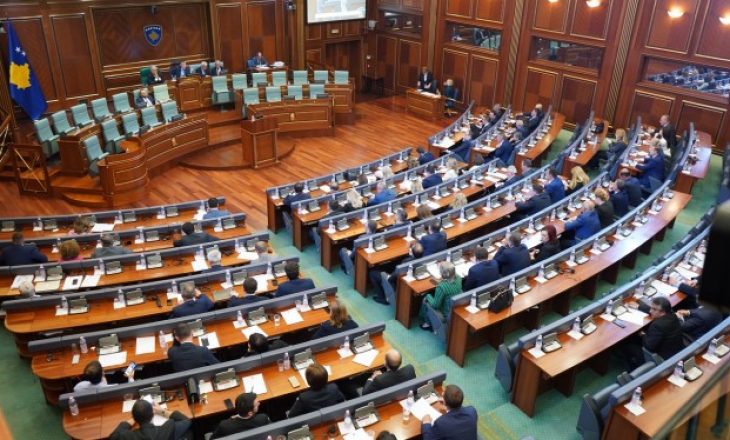 Arrihet konsensus për nismën e Veselit për Tribunalin mbi krimet serbe