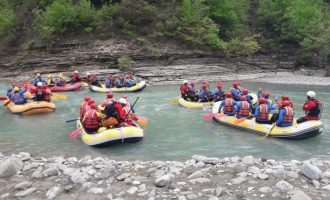 Rafting në Kanionet e Osumit, guida turistike e fundjavës edhe për të huajt