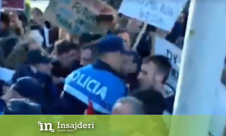 Protesta e Vetëvendosjes kundër ardhjes së Vuçiqit cilësohet e paligjshme