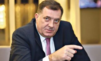 Milorad Dodik kërcënon me referendum në Bosnjë
