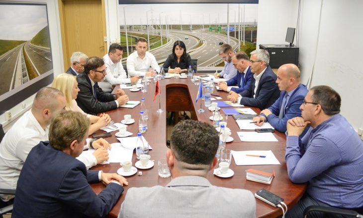 Takohen komisionet teknike për transport tokësor Kosovë – Shqipëri: Masa rigoroze për shkelësit e marrëveshjeve