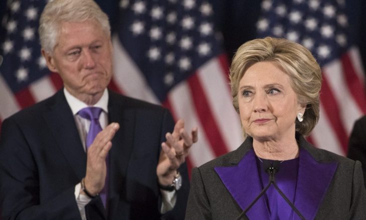 Clinton tregon se si e kishte tallur Hillary pasi e kishte parë shtatoren e tij në Prishtinë