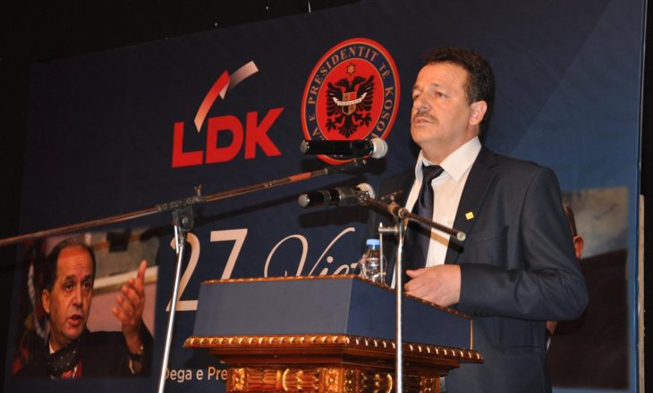 Figura qesharake e LDK-së që flet me Rugoven akuzohet se po vepron tinëz kundër Abrashit