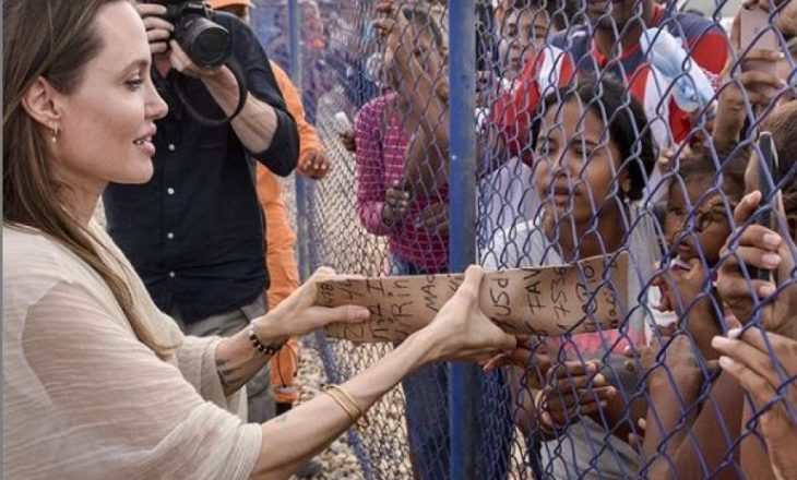 Angelina Jolie viziton refugjatët në kufirin Kolumbi-Venezuelë