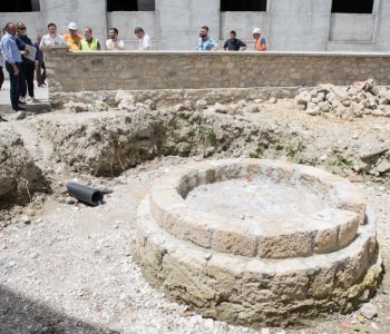 Vlora në sezonin turistik restauron 68 monumente