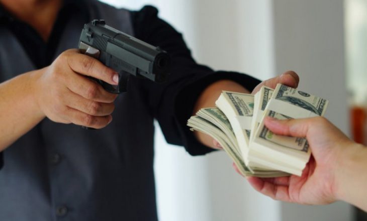 Katër të mitur arrestohen në Prizren për grabitje