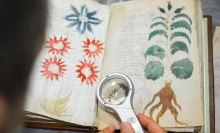 Libri më misterioz i botës që nuk po mund të përkthehet dot