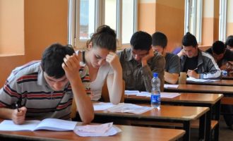 Organizimi i Testit të Maturës: Nga 12 nxënës në klasë