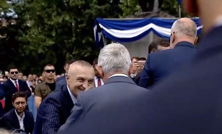 Momenti i sikletshëm mes Edi Ramës dhe Ilir Metës në Prishtinë