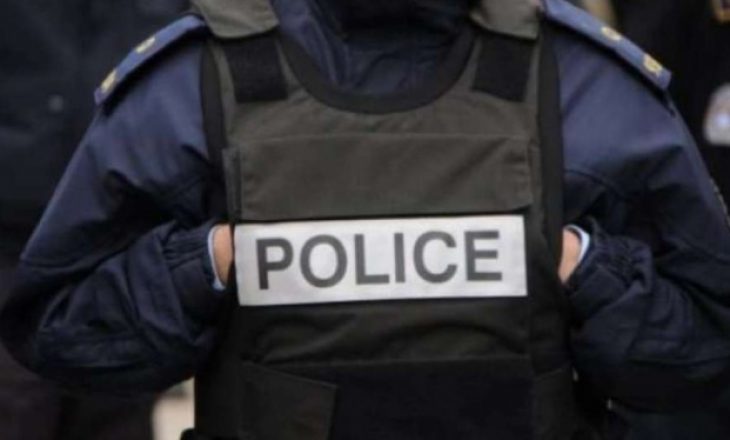 Kapen armë e fishekë në Novobërdë, katër të arrestuar