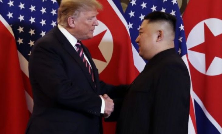 Trump kërkon të takohet me Jong-un