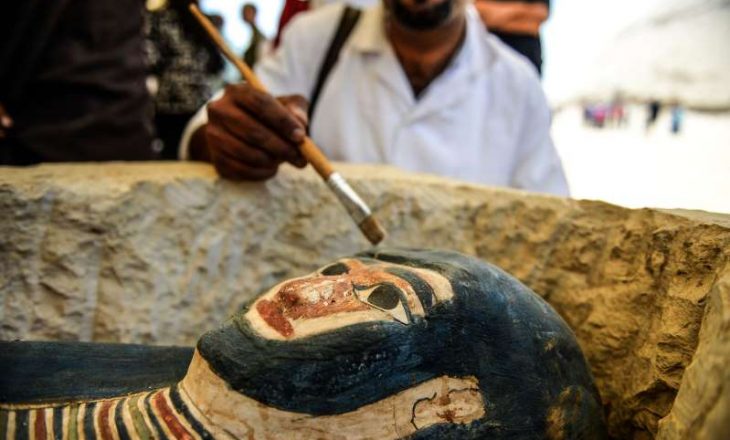 Egjipti hap dy piramida antike, publikohen gjetjet e reja