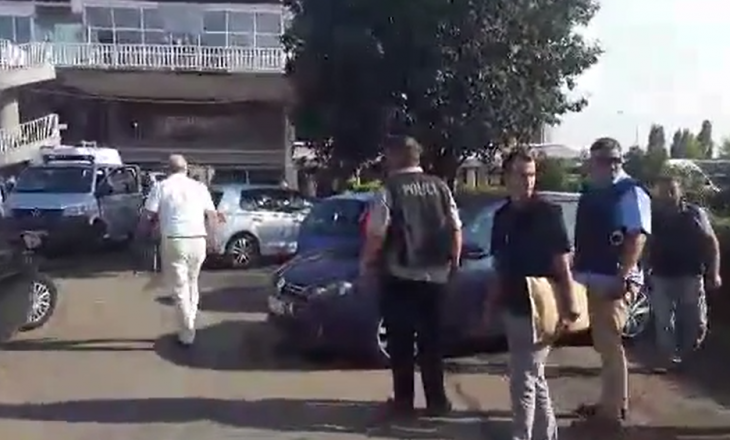 Përveç zyrtarëve sot në Prishtinë është arrestuar edhe një kandidat për patent shofer