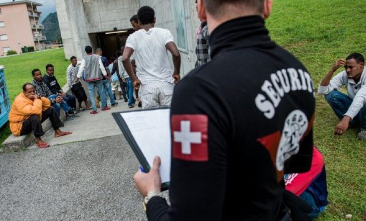 Zvicra do të mbyll disa qendra të azilit