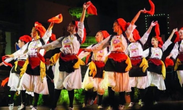 Ansambli ‘Shota’ merr pjesë në dy festivale të mëdha të folklorit