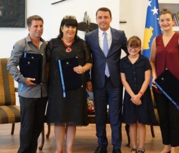 Çmimi Kombëtar për Kinematografi u ndahet Burbuqe Berishës dhe Kushtrim Hoxhës