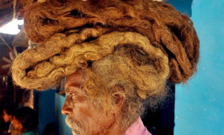 Njeriu që nuk i ka larë dhe prerë flokët për 40 vjet: I kam bekim nga Zoti